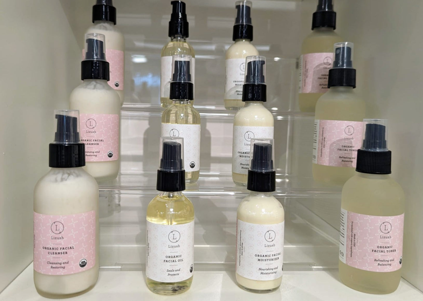 Organic Facial Cleanser – Gentle Cleansing & Skin Restoration